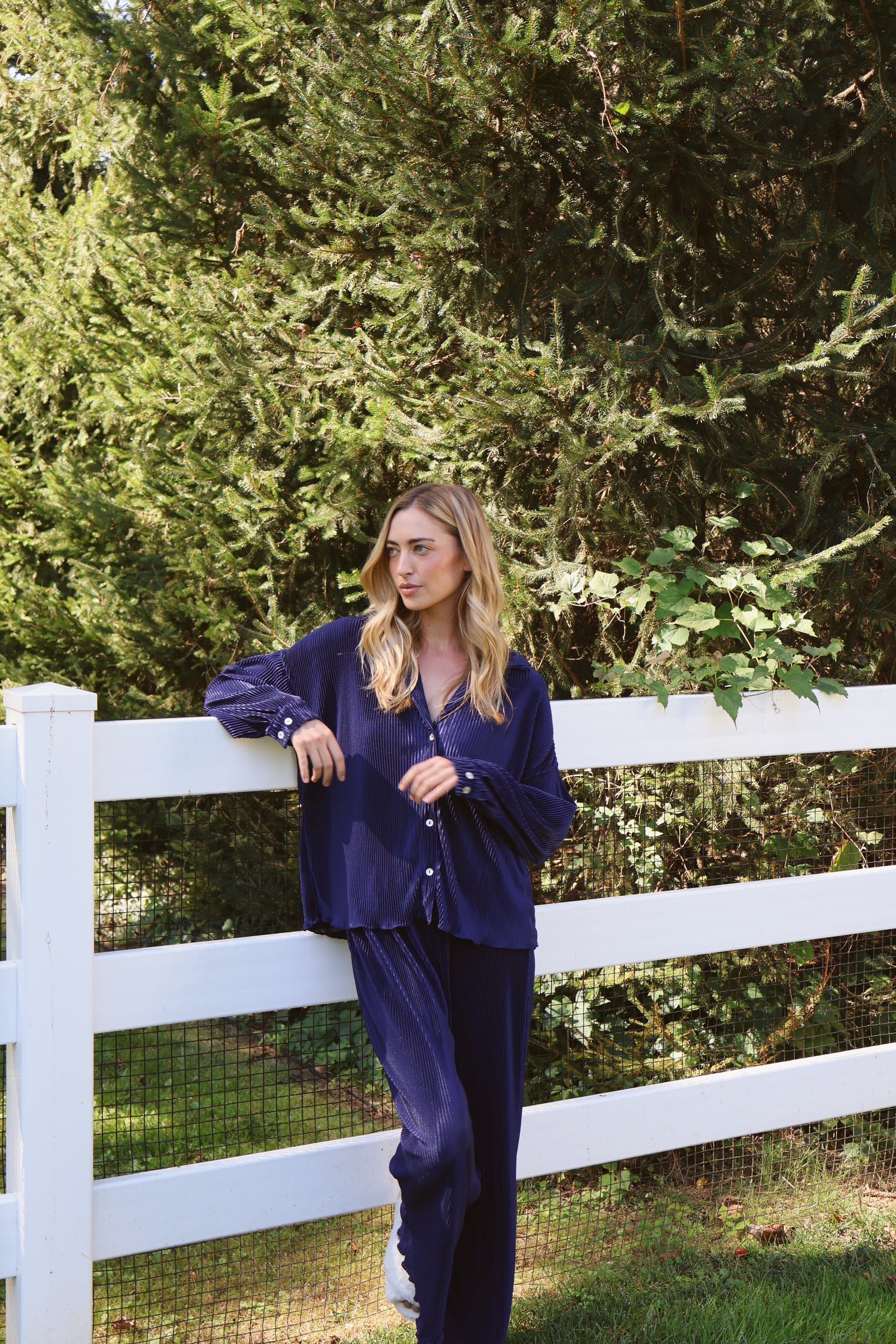 Waverles Pleated Pant Set in Navy