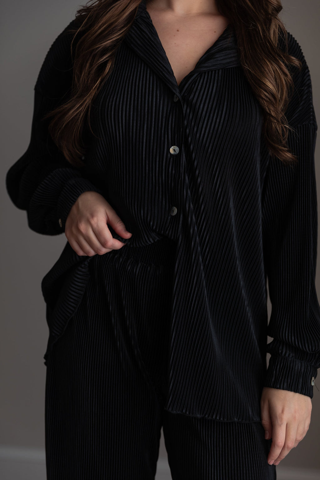 Waverles Pleated Pant Bridal Set in Black