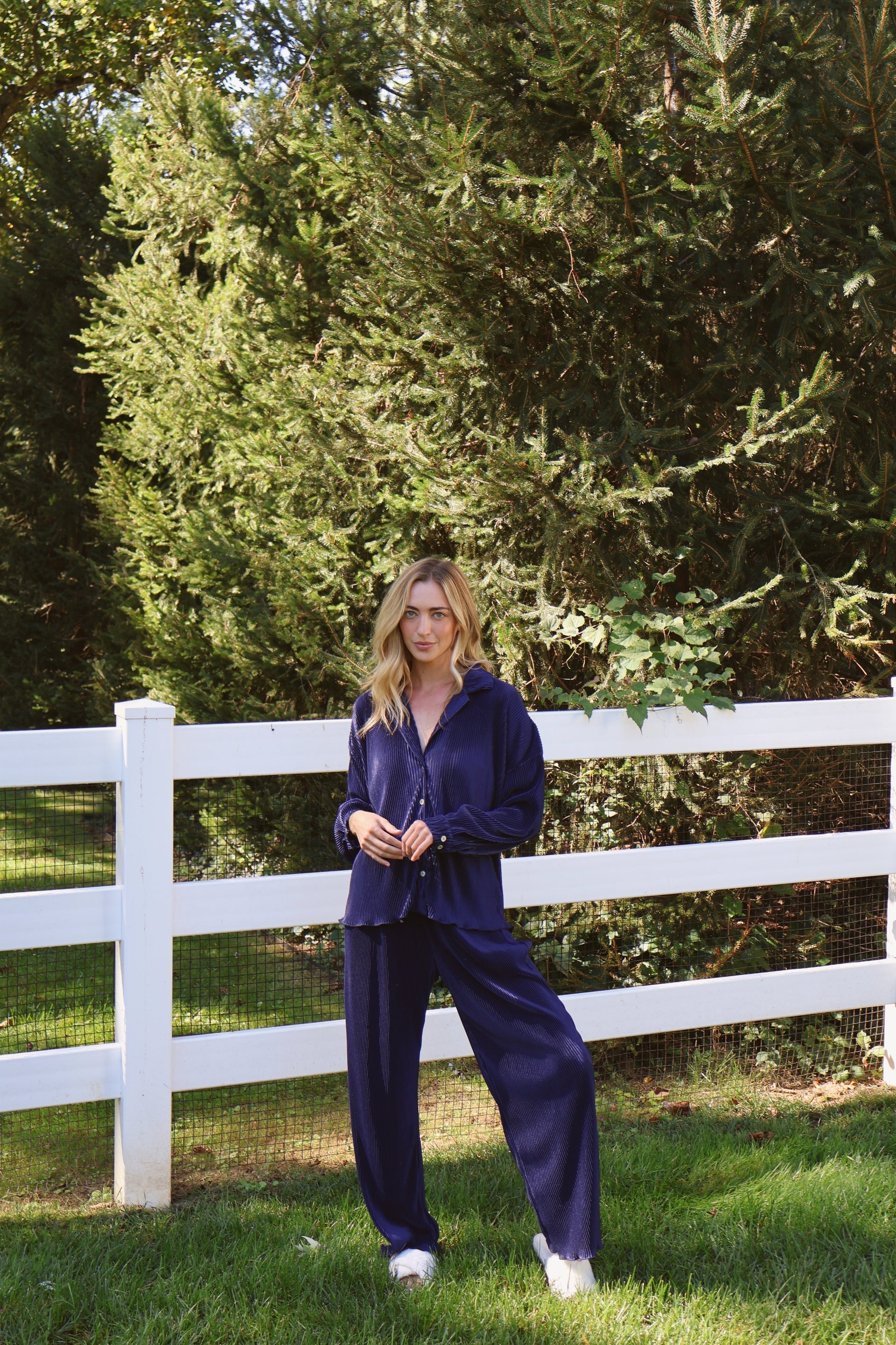 Waverles Pleated Pant Set in Navy